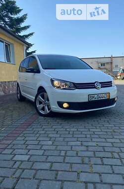 Мікровен Volkswagen Touran 2013 в 