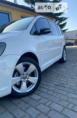 Мікровен Volkswagen Touran 2013 в 