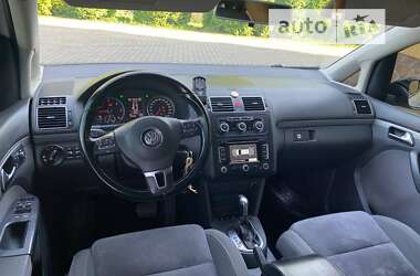 Мікровен Volkswagen Touran 2013 в 
