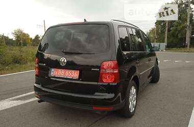 Минивэн Volkswagen Touran 2008 в Луцке