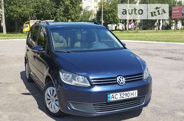 Микровэн Volkswagen Touran 2014 в Ровно