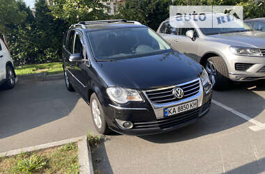 Универсал Volkswagen Touran 2007 в Киеве