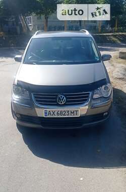 Минивэн Volkswagen Touran 2007 в Харькове