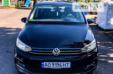 Volkswagen Touran 2016