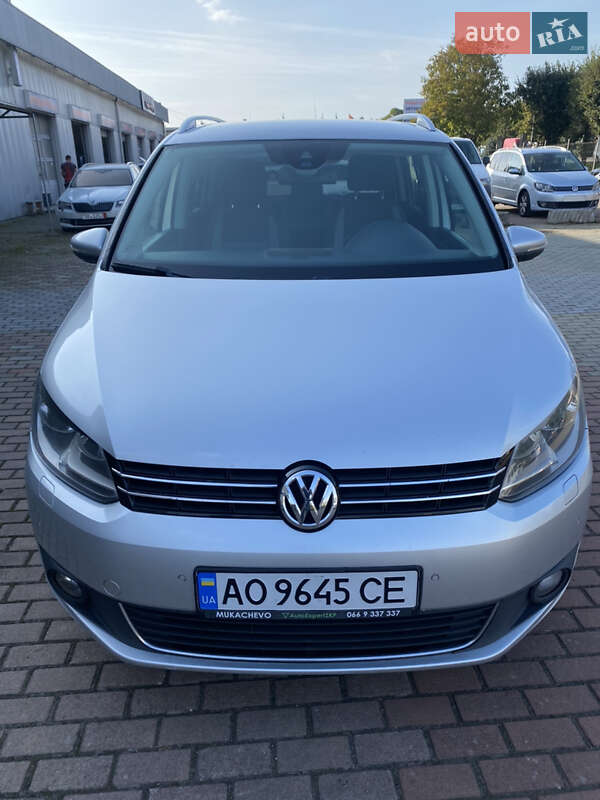 Volkswagen Touran 2013