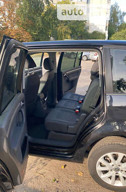 Мікровен Volkswagen Touran 2012 в 