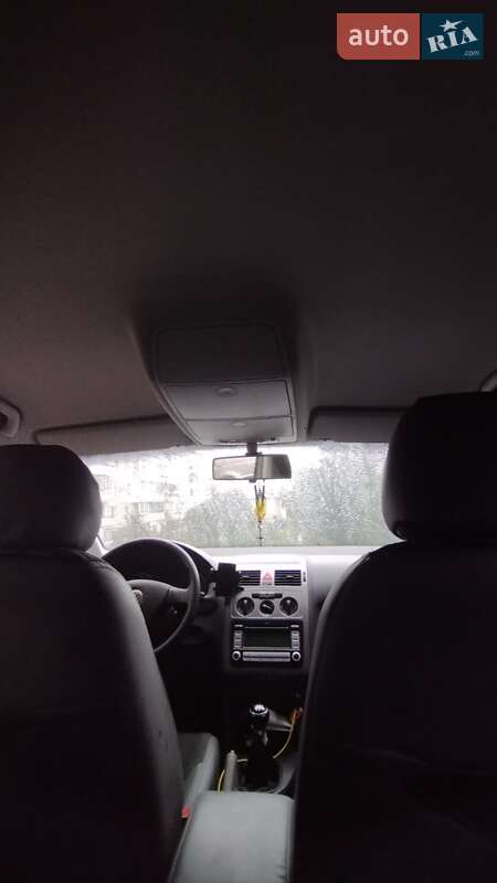 Мінівен Volkswagen Touran 2007 в Новояворівську