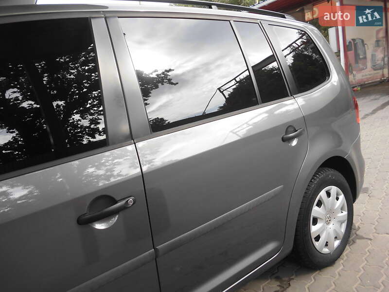 Микровэн Volkswagen Touran 2011 в Виннице фото 4 Микровэн Volkswagen Touran 2011 в Виннице