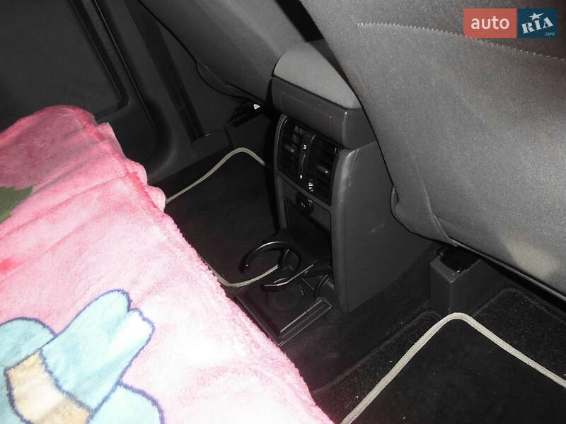 Микровэн Volkswagen Touran 2011 в Виннице фото 17 Микровэн Volkswagen Touran 2011 в Виннице