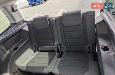 Микровэн Volkswagen Touran 2011 в Ивано-Франковске