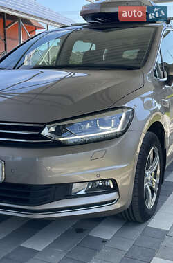 Volkswagen Touran 2015 Volkswagen Touran 2015