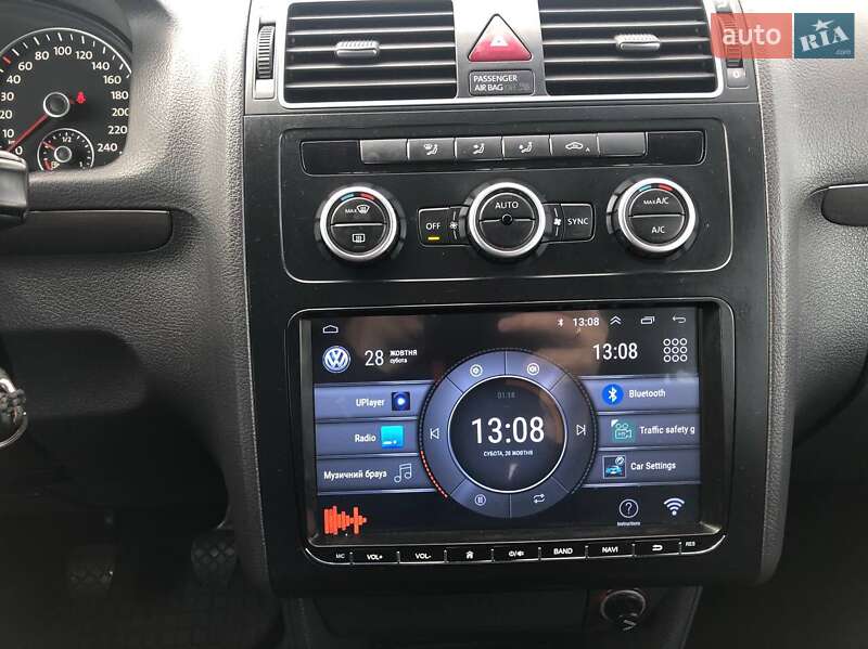 Мікровен Volkswagen Touran 2014 в Калуші