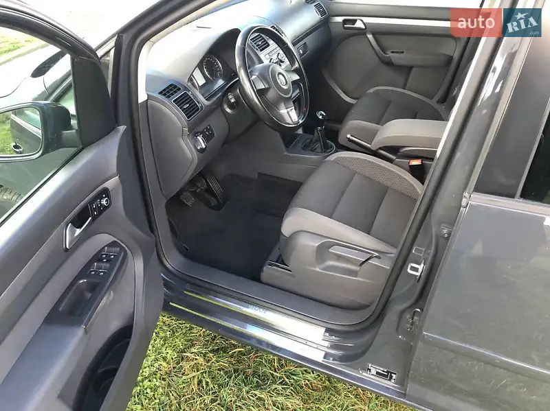 Volkswagen Touran 2014 VIN WVGZZZ1TZFW029334 фото оголошення 7 з 92