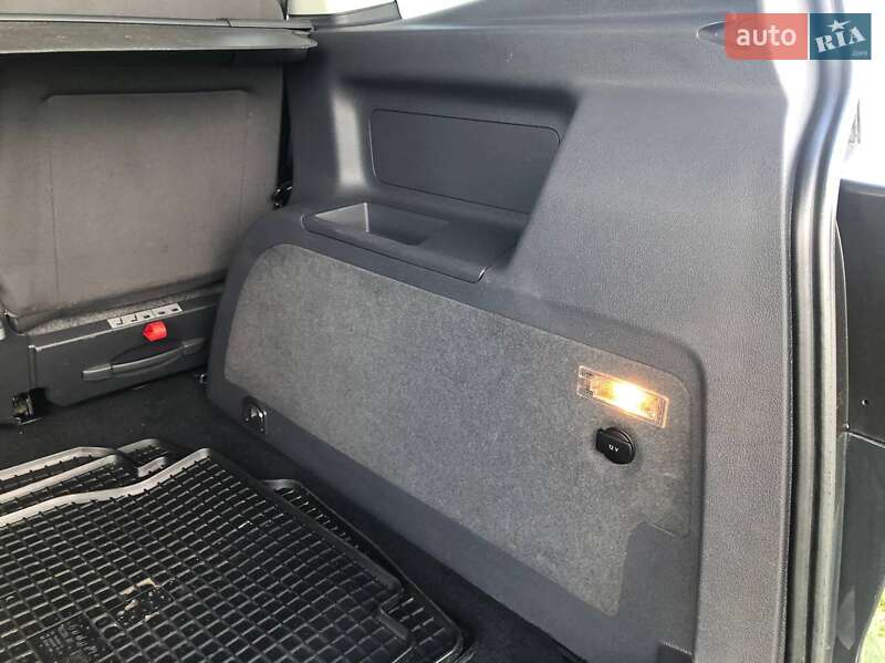 Мікровен Volkswagen Touran 2014 в Калуші