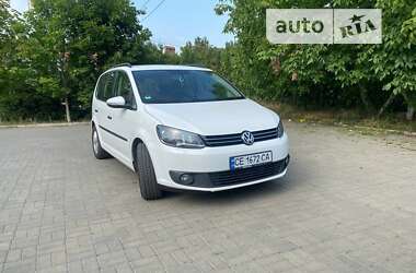 Volkswagen Touran 2012