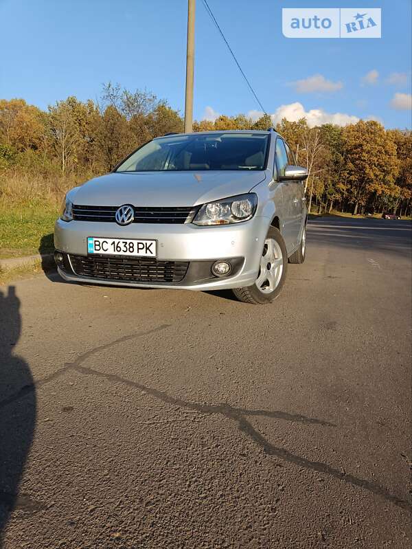 Микровэн Volkswagen Touran 2011 в Львове фото 5 Микровэн Volkswagen Touran 2011 в Львове