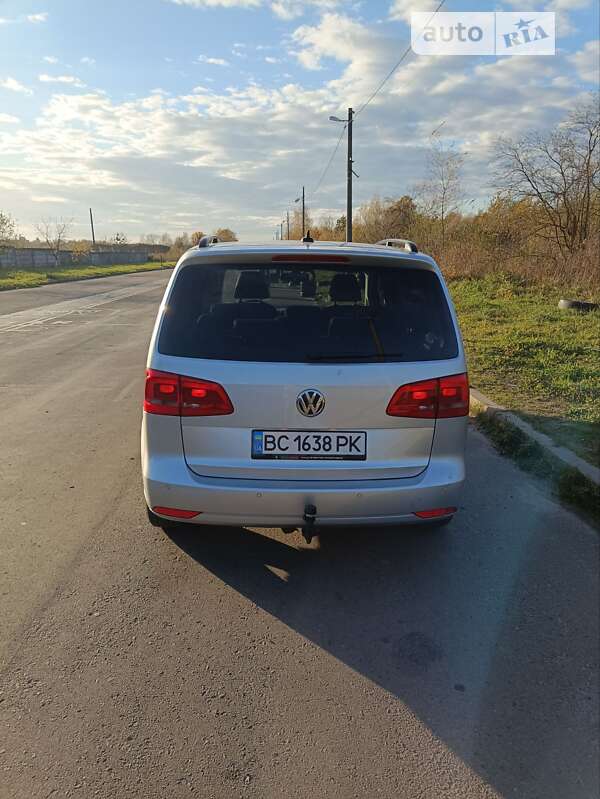 Микровэн Volkswagen Touran 2011 в Львове фото 16 Микровэн Volkswagen Touran 2011 в Львове