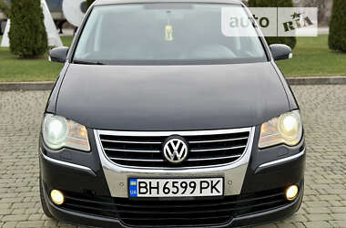 Мінівен Volkswagen Touran 2007 в Одесі