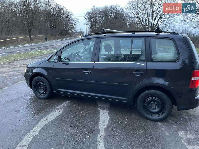 Минивэн Volkswagen Touran 2004 в Галиче фото 9 Минивэн Volkswagen Touran 2004 в Галиче