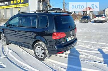 Микровэн Volkswagen Touran 2011 в Киеве