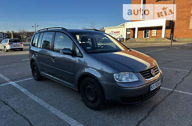 Мінівен Volkswagen Touran 2004 в Броварах