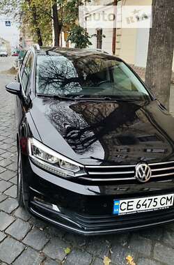 Мікровен Volkswagen Touran 2016 в Глибокій
