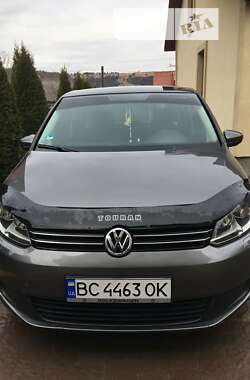 Volkswagen Touran 2011