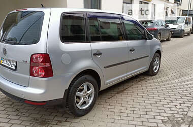 Мінівен Volkswagen Touran 2009 в Львові