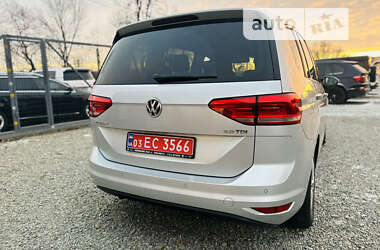 Микровэн Volkswagen Touran 2018 в Иршаве