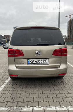 Микровэн Volkswagen Touran 2013 в Киеве