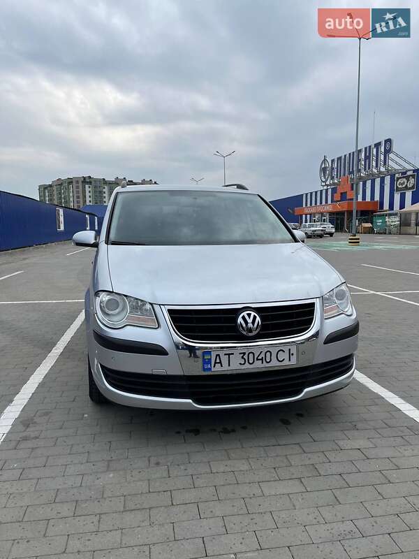 Минивэн Volkswagen Touran 2007 в Калуше фото 3 Минивэн Volkswagen Touran 2007 в Калуше