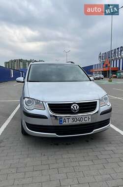 Мінівен Volkswagen Touran 2007 в Калуші