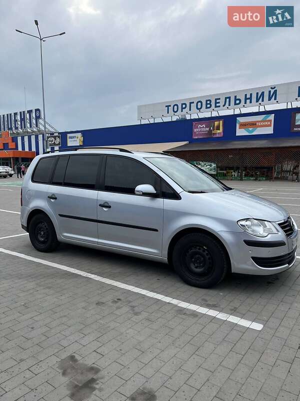 Минивэн Volkswagen Touran 2007 в Калуше фото 2 Минивэн Volkswagen Touran 2007 в Калуше