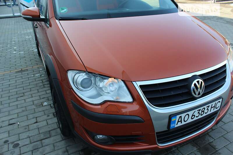 Мінівен Volkswagen Touran 2009 в Виноградові фото 9 Мінівен Volkswagen Touran 2009 в Виноградові