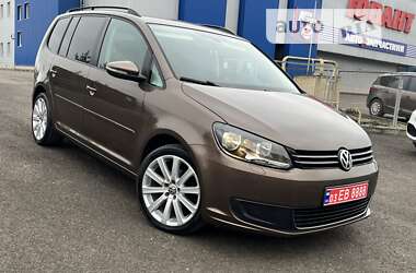 Volkswagen Touran 2011