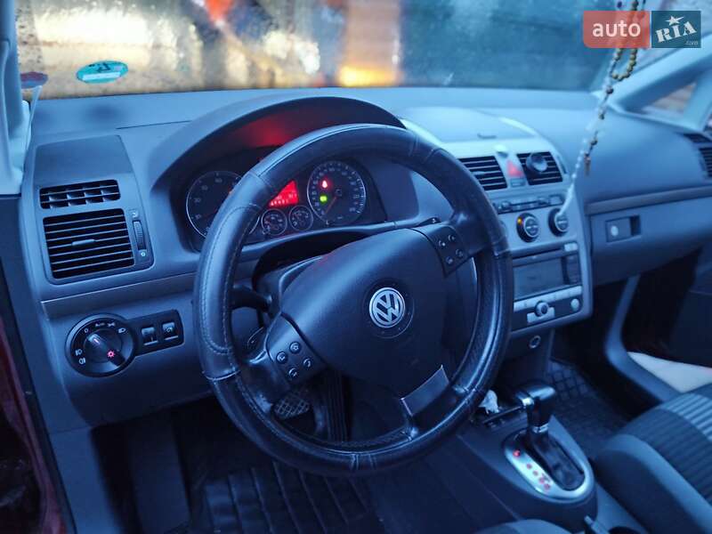 Минивэн Volkswagen Touran 2008 в Дрогобыче фото 6 Минивэн Volkswagen Touran 2008 в Дрогобыче