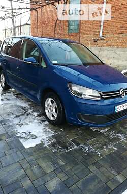 Volkswagen Touran 2012