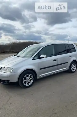 Volkswagen Touran 2003