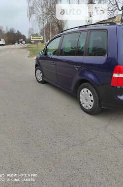 Минивэн Volkswagen Touran 2005 в Пирятине