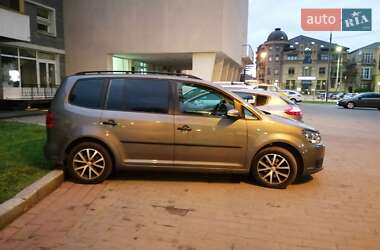 Минивэн Volkswagen Touran 2010 в 