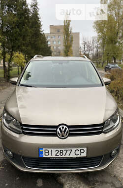 Volkswagen Touran 2014