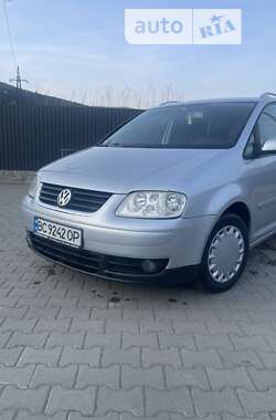 Мінівен Volkswagen Touran 2004 в Сколе