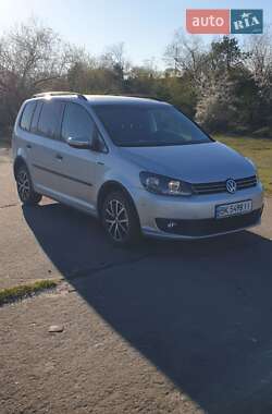 Volkswagen Touran 2012