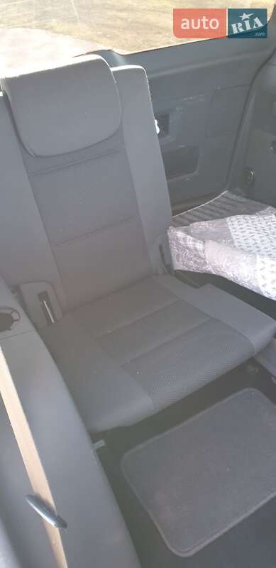 Мінівен Volkswagen Touran 2012 в Сарнах