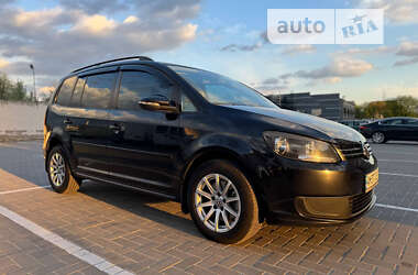 Мікровен Volkswagen Touran 2011 в Житомирі