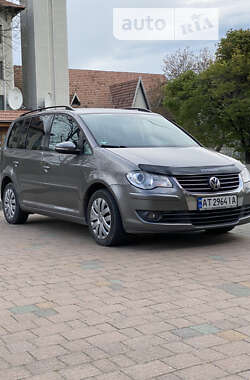 Volkswagen Touran 2009