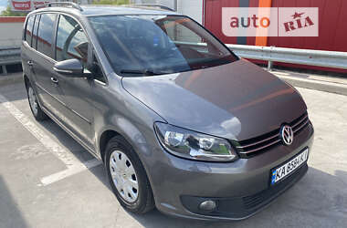 Volkswagen Touran 2013