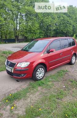 Мінівен Volkswagen Touran 2008 в Умані