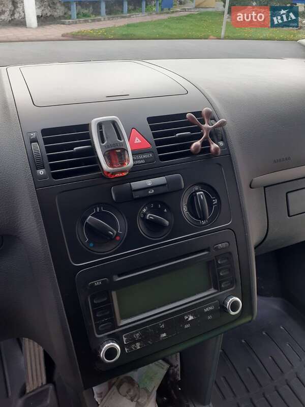 Мінівен Volkswagen Touran 2006 в Хмільнику фото 9 Мінівен Volkswagen Touran 2006 в Хмільнику