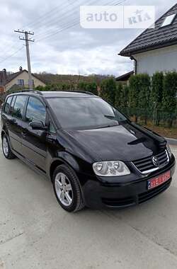 Мінівен Volkswagen Touran 2005 в Хмельницькому